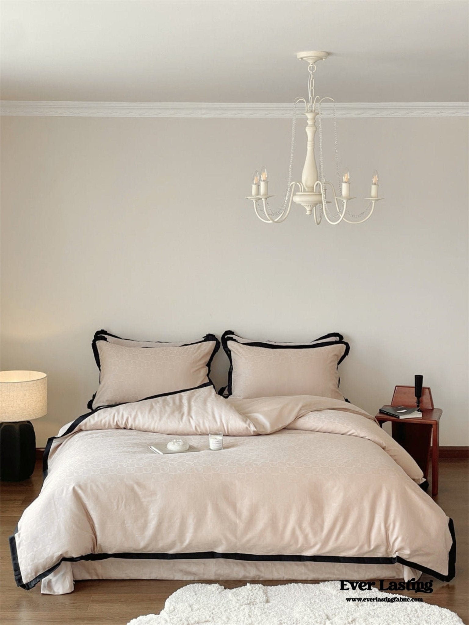 Silky Luxury Heart Textured Bedding Set / Cream - Ever Lasting