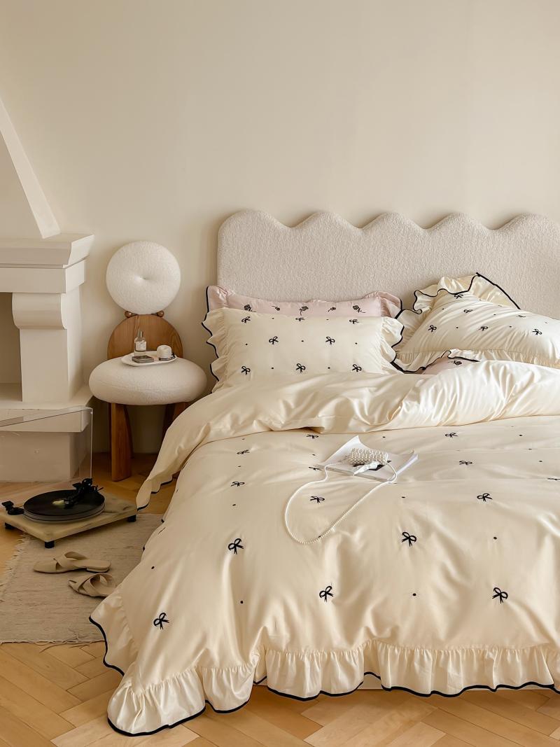  - Ever Lasting - Silky Ribbon Ruffle Bedding Set / Cream White - Bedding Set - Ever Lasting