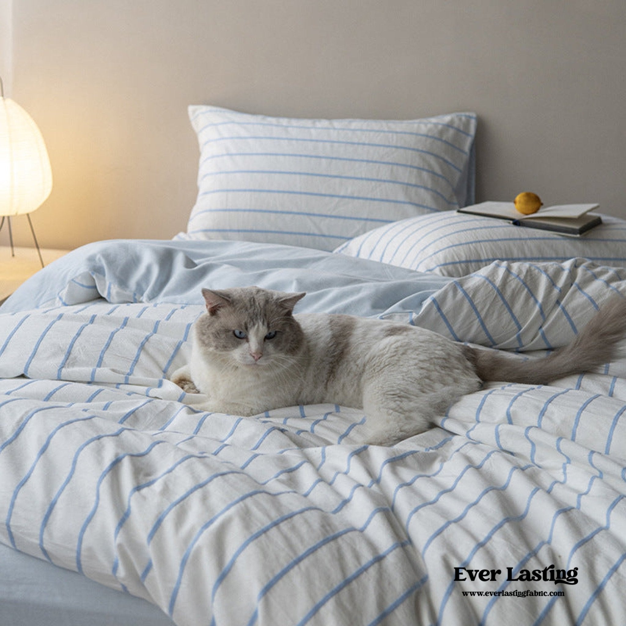 Skye Refreshing Striped Bedding Set / White - Ever Lasting