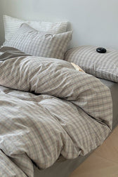 Soft Blend Plaid Bedding Set | Minimalistic Living | Ever Lasting