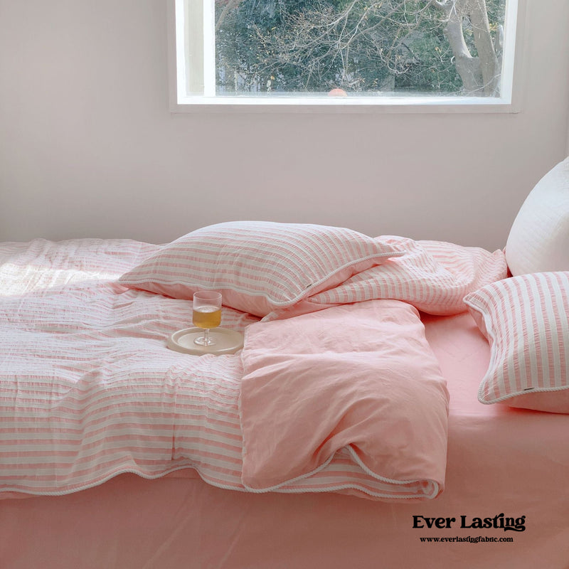 Soft Jacquard Bedding Set / Pink