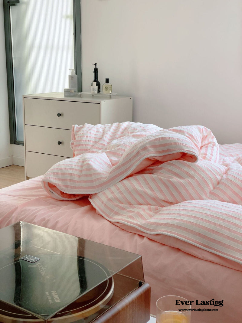 Soft Jacquard Bedding Set / Pink