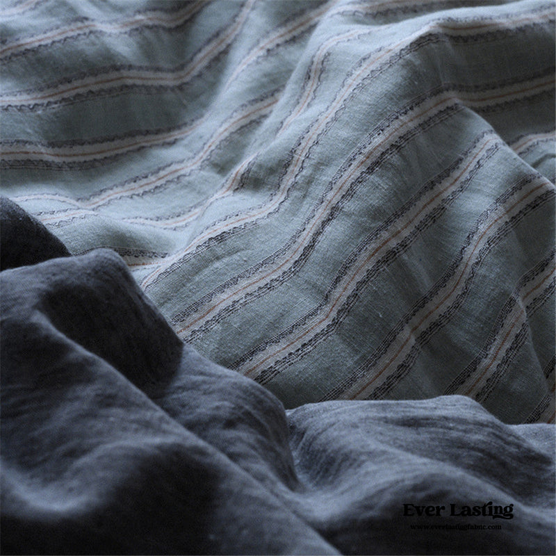 Striped Linen Bedding Set / Gray