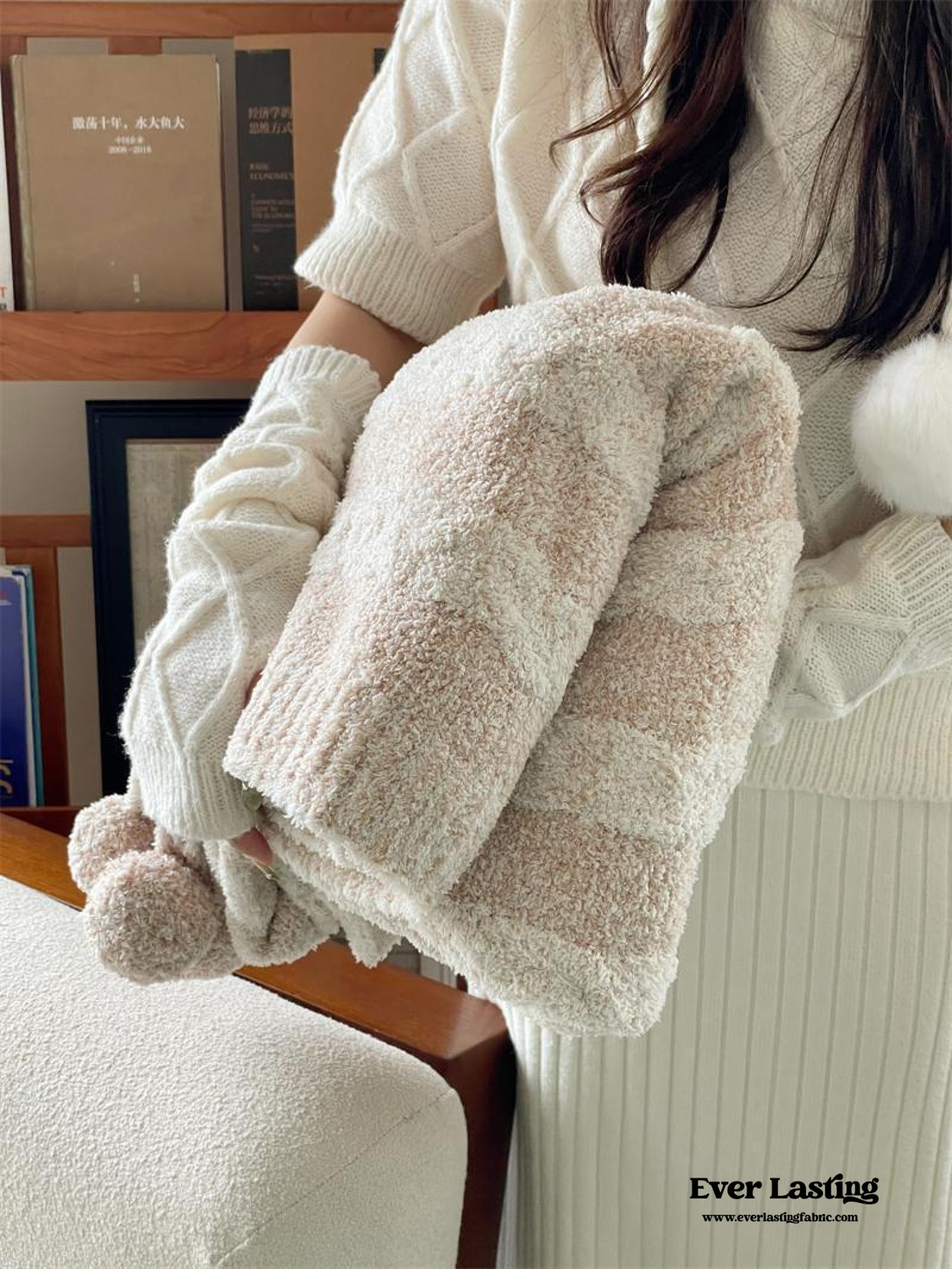 NEW Barefoot online Dreams CozyChic Blanket in Moss Brown