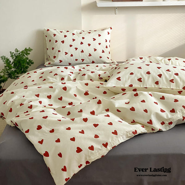 Sweet Hearts Cotton Bedding Set / White Red