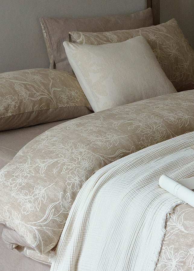  - Ever Lasting - Talia Jacquard Bedding Set / Beige - Bedding Set - Ever Lasting