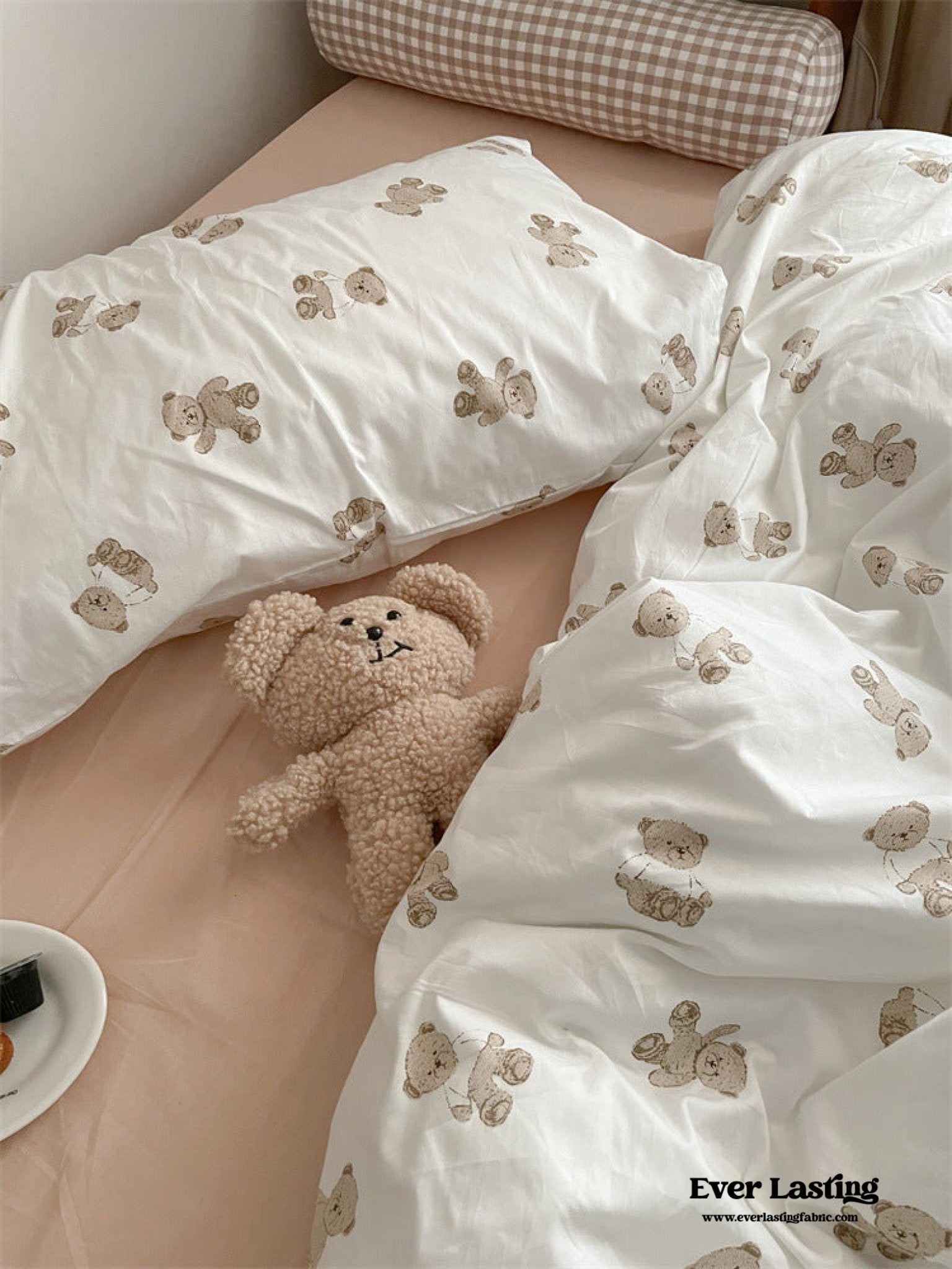 Teddy Duvet Cover / White + Beige - Ever Lasting