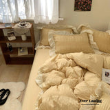 Textured Ruffle Bedding Set / Yellow