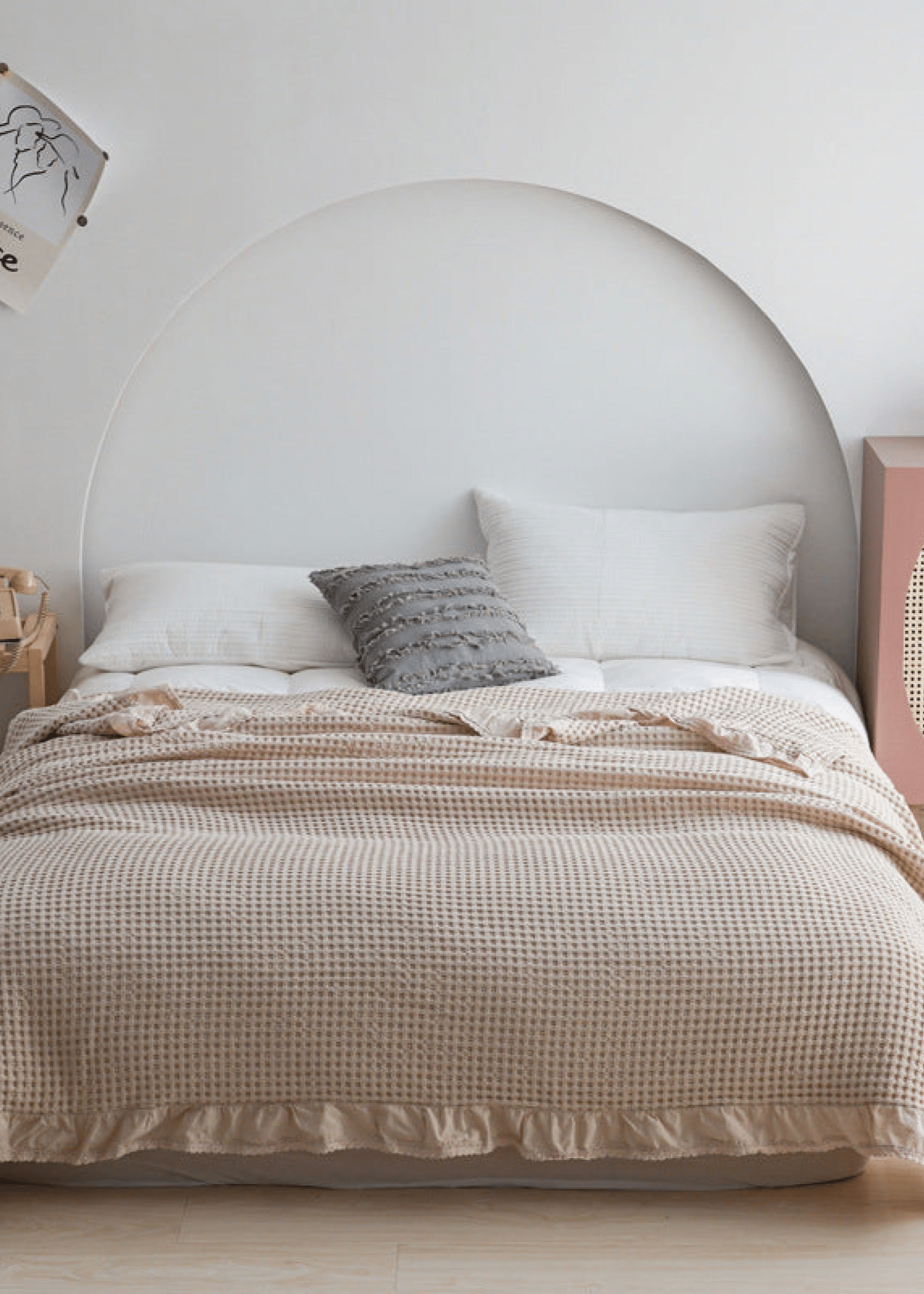  - Ever Lasting - Textured Ruffle Cotton Blanket / Pink - Blankets - Ever Lasting