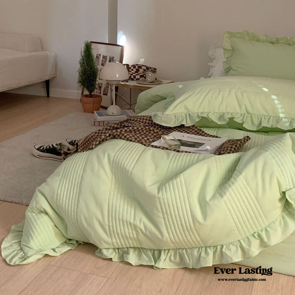 Thickened Pastel Textured Ruffle Bedding Set / Green