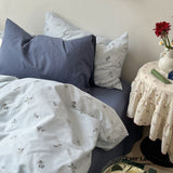 Thin Stripe Floral Bedding Set