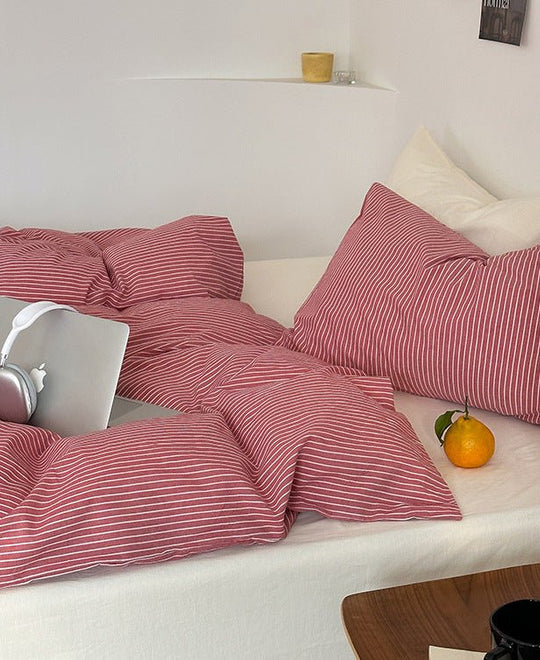 Thin Striped Bedding Bundle
