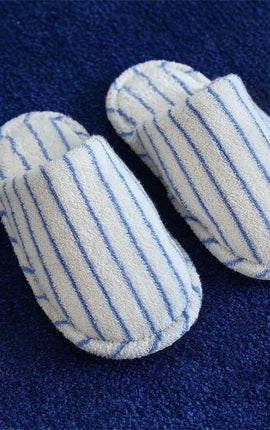 Thin Striped House Slippers / White