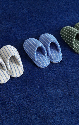 Thin Striped House Slippers / White