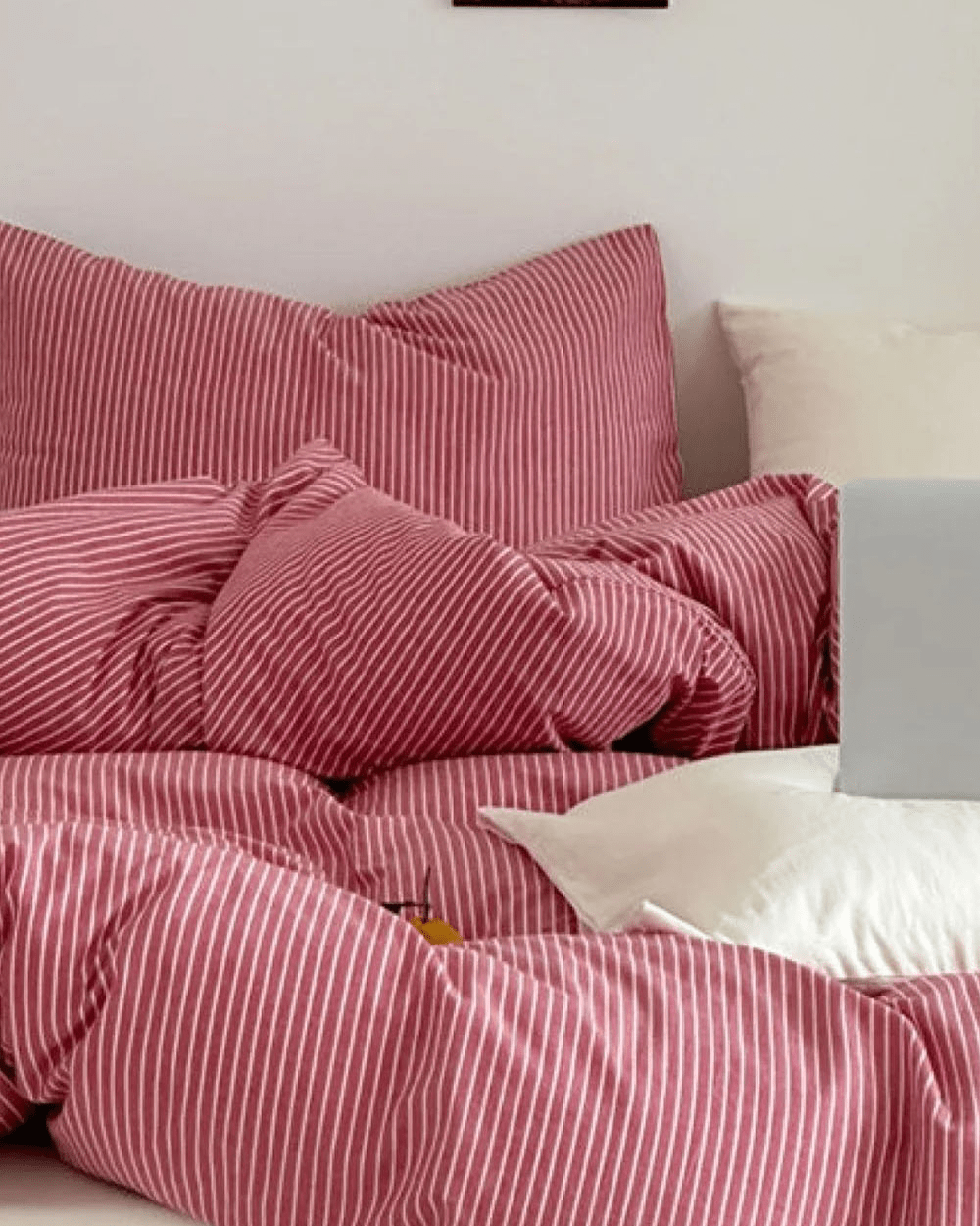 - Ever Lasting - Thin Striped Small Room Bedding Set / Red - Bedding Set - Ever Lasting