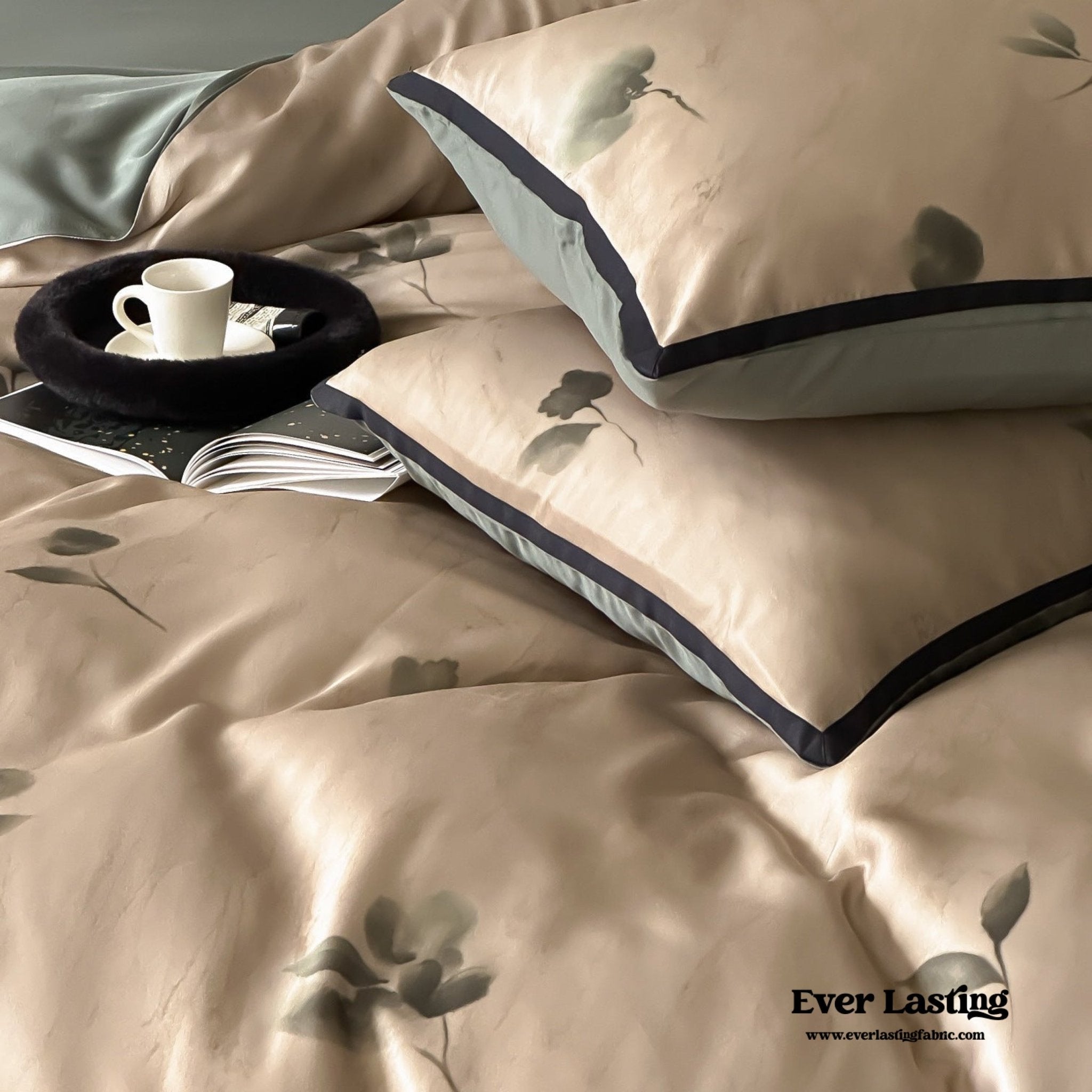Twilight Zone Silky Tencel Bedding Set / White + Gray - Ever Lasting