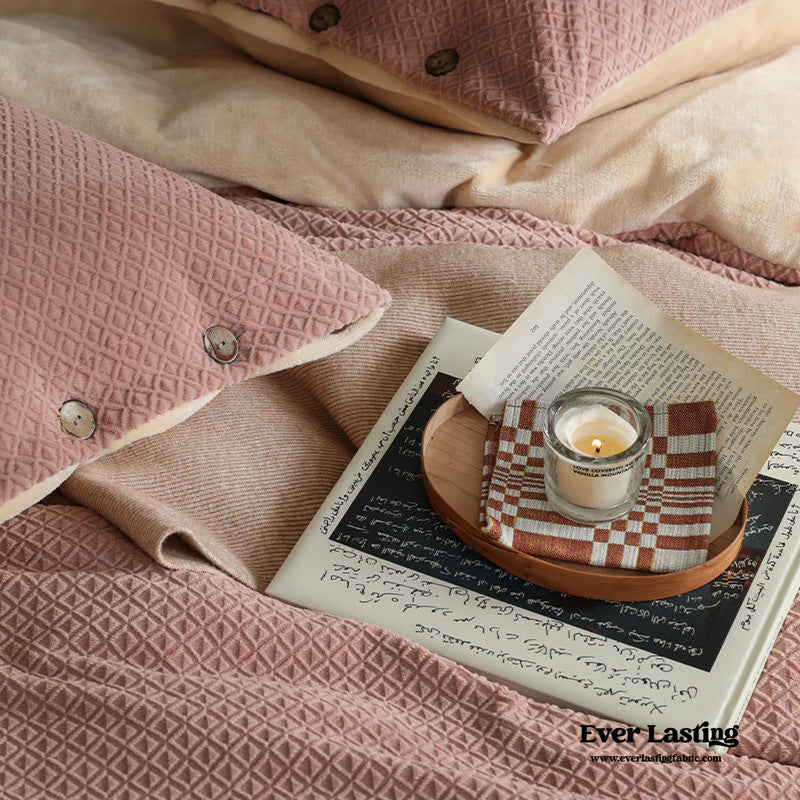 Velvet Buttoned Bedding Set / Tea Green
