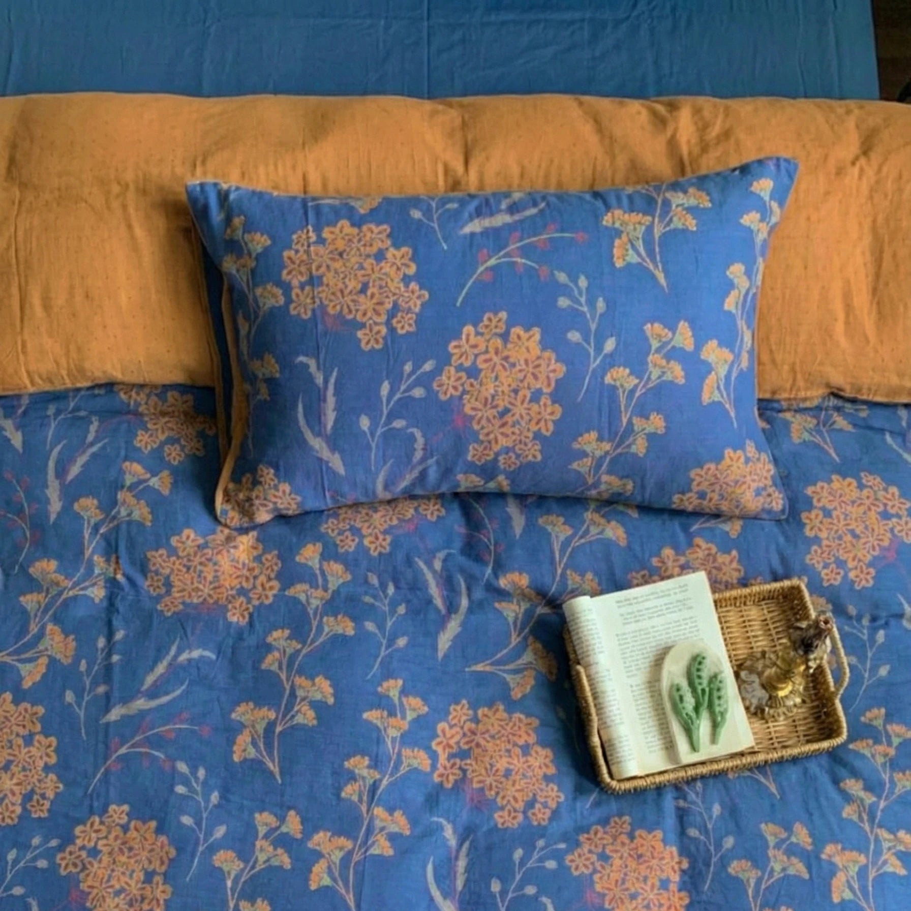  - Ever Lasting - Vibrant Vintage Double Layered Floral Bedding Set - Bedding Set - Ever Lasting