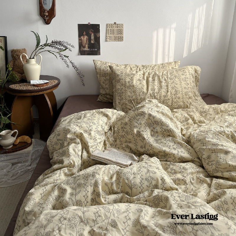 Vintage Inspired Dark Floral Bedding Set / Brown Beige