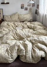 Vintage Inspired Dark Floral Bedding Bundle