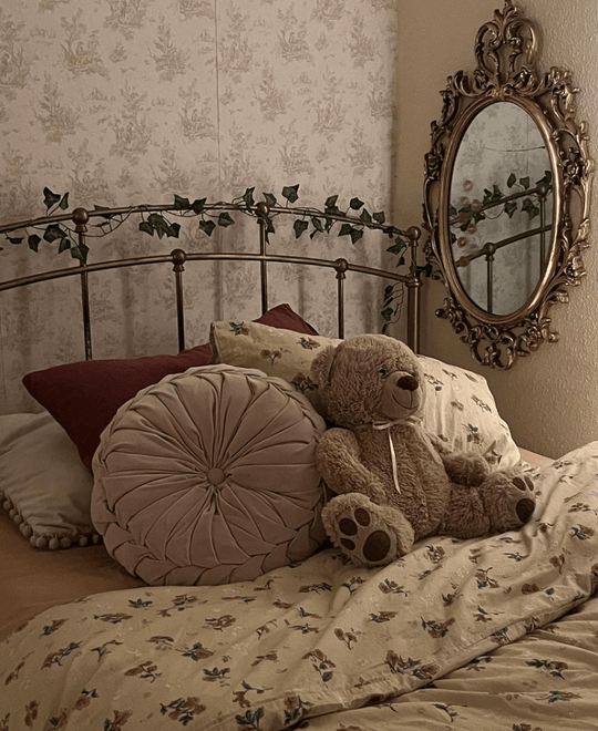 Vintage Inspired Floral Bedding Bundle