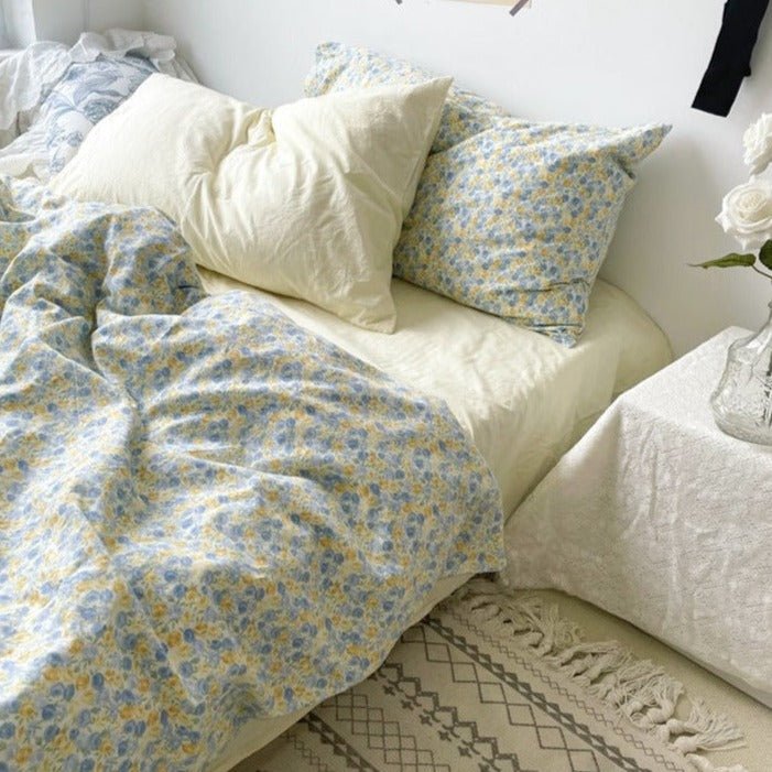  - Ever Lasting - Vintage Inspired Floral Duvet Cover / Brown + Beige - Duvet Cover - Ever Lasting