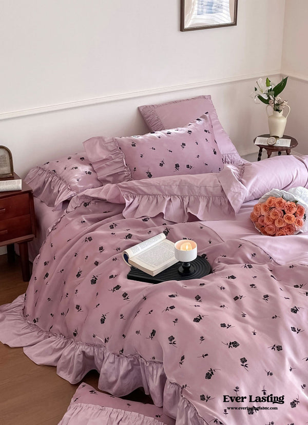 Vintage Inspired Silky Floral Ruffle Bedding Set / Purple Black