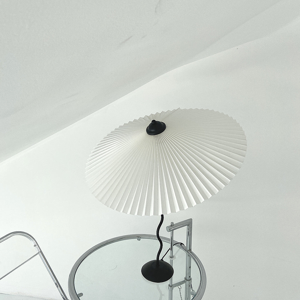  - Ever Lasting - Vintage Inspired Tilted Umbrella Lamp / Beige - Light - Ever Lasting