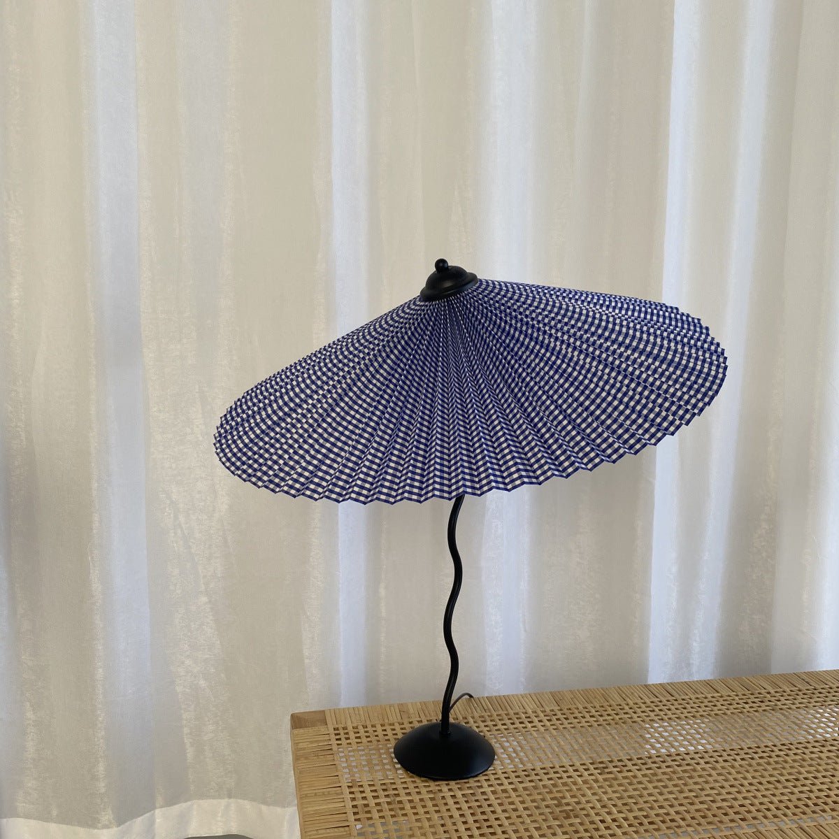  - Ever Lasting - Vintage Inspired Tilted Umbrella Lamp / Beige - Light - Ever Lasting