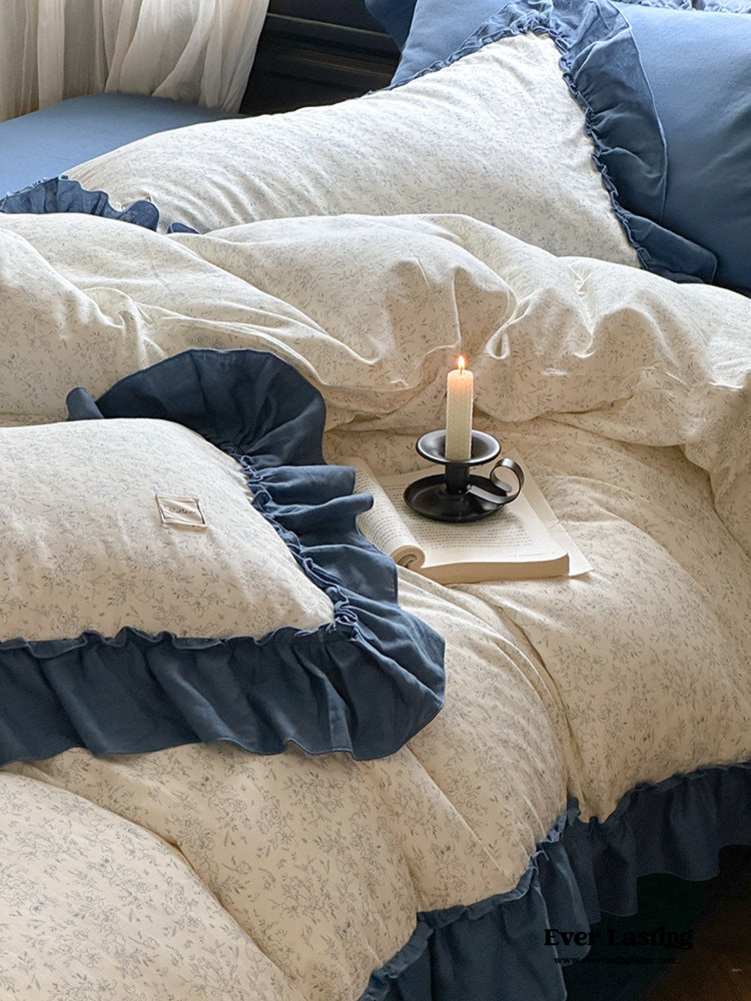 Vivienne Floral Double Gauze Bedding Set / Cobalt Blue - Ever Lasting