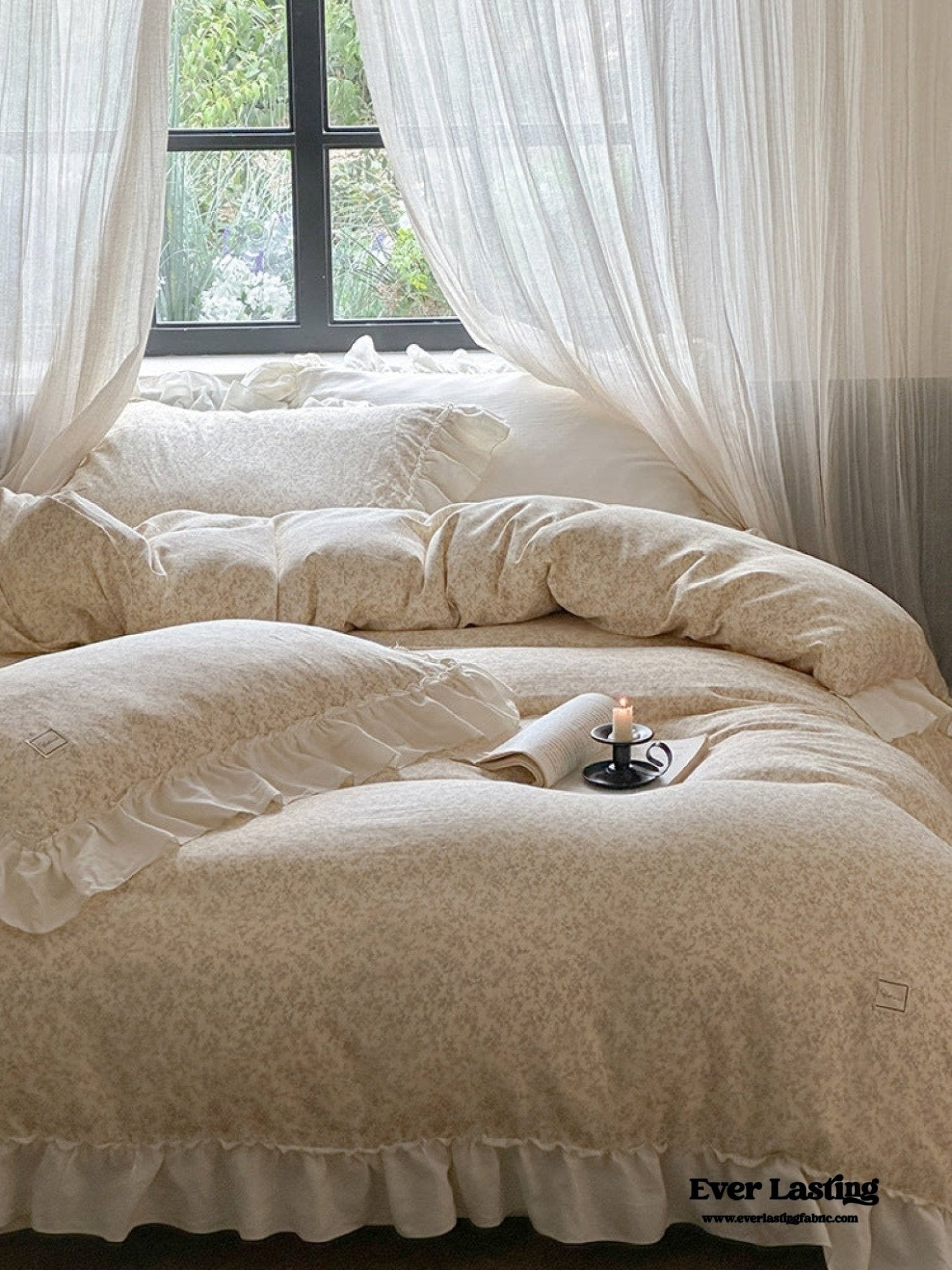 Vivienne Floral Double Gauze Bedding Set / Light Pink - Ever Lasting