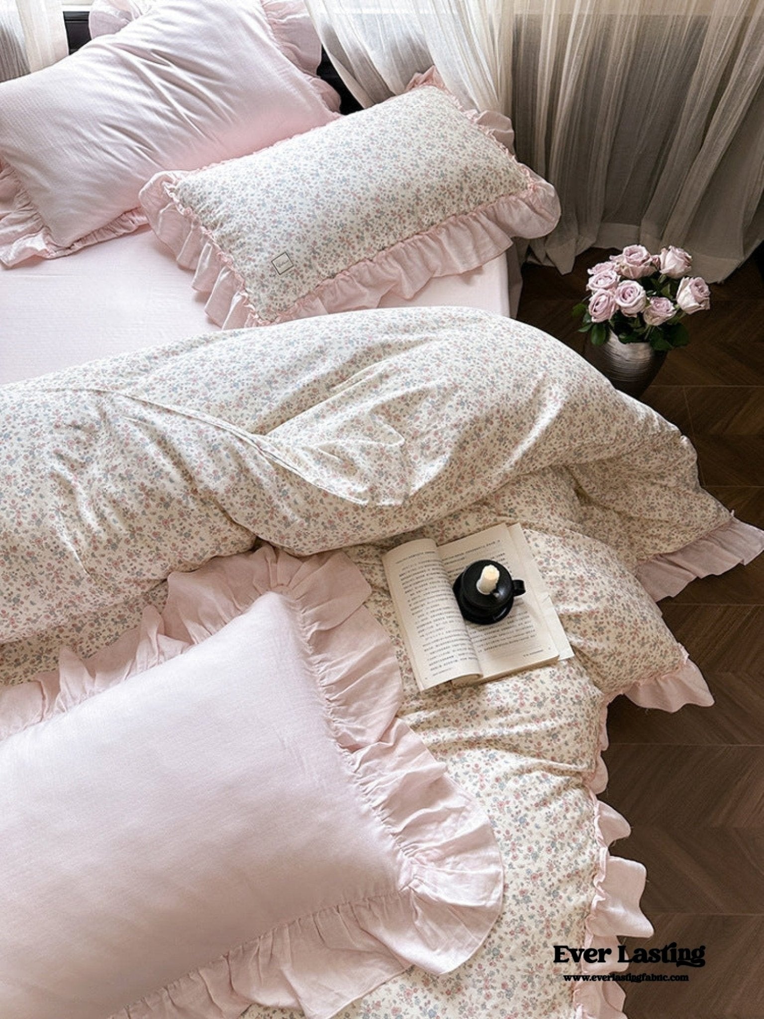 Vivienne Floral Double Gauze Bedding Set / Light Pink - Ever Lasting