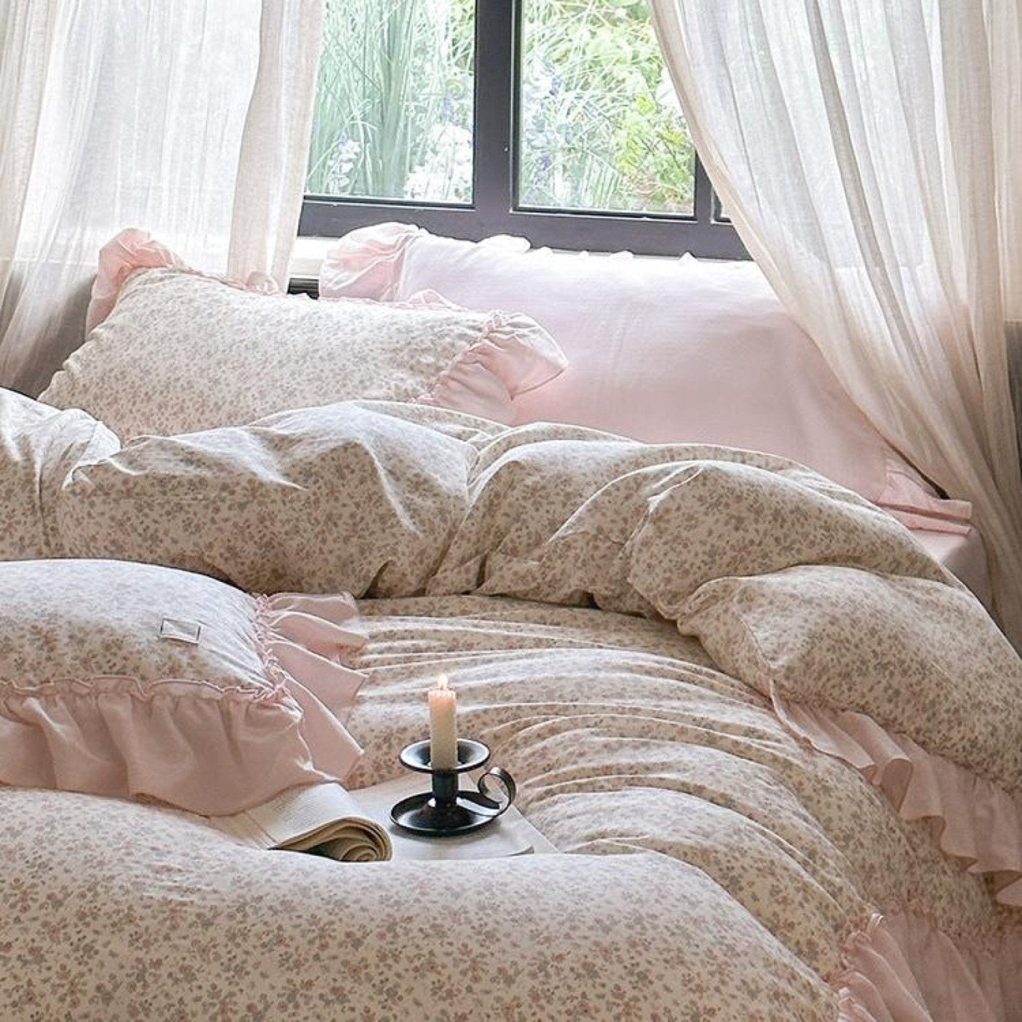 Vivienne Floral Double Gauze Bedding Set / Light Pink - Ever Lasting