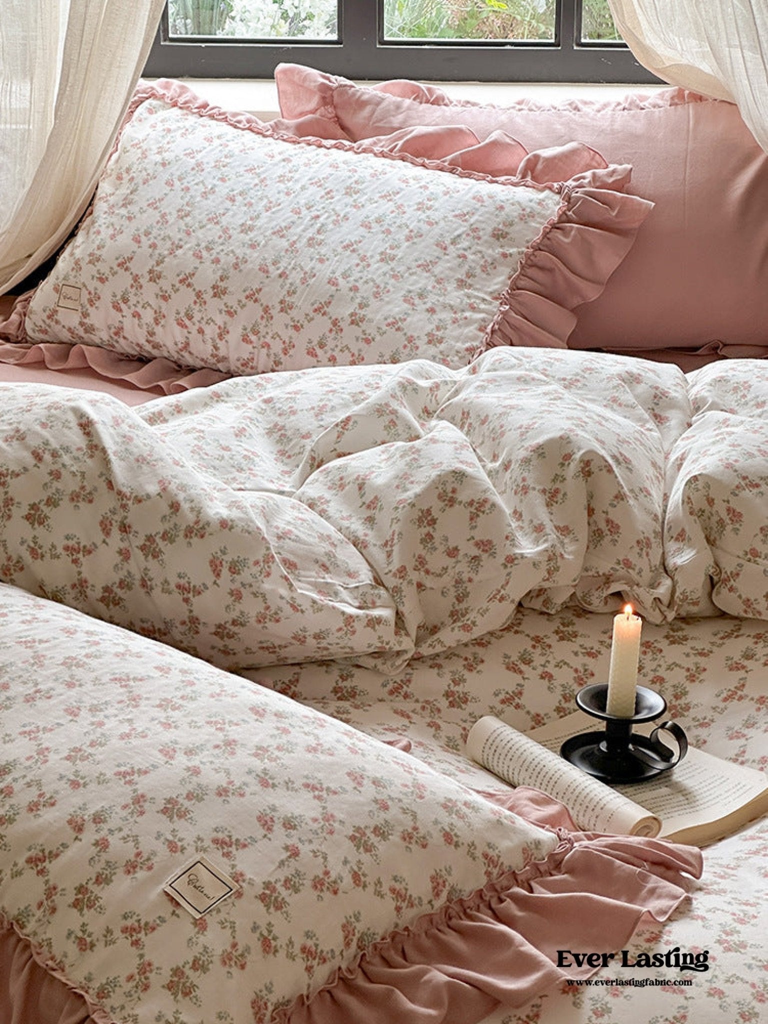 Vivienne Floral Double Gauze Bedding Set / Maroon Red - Ever Lasting