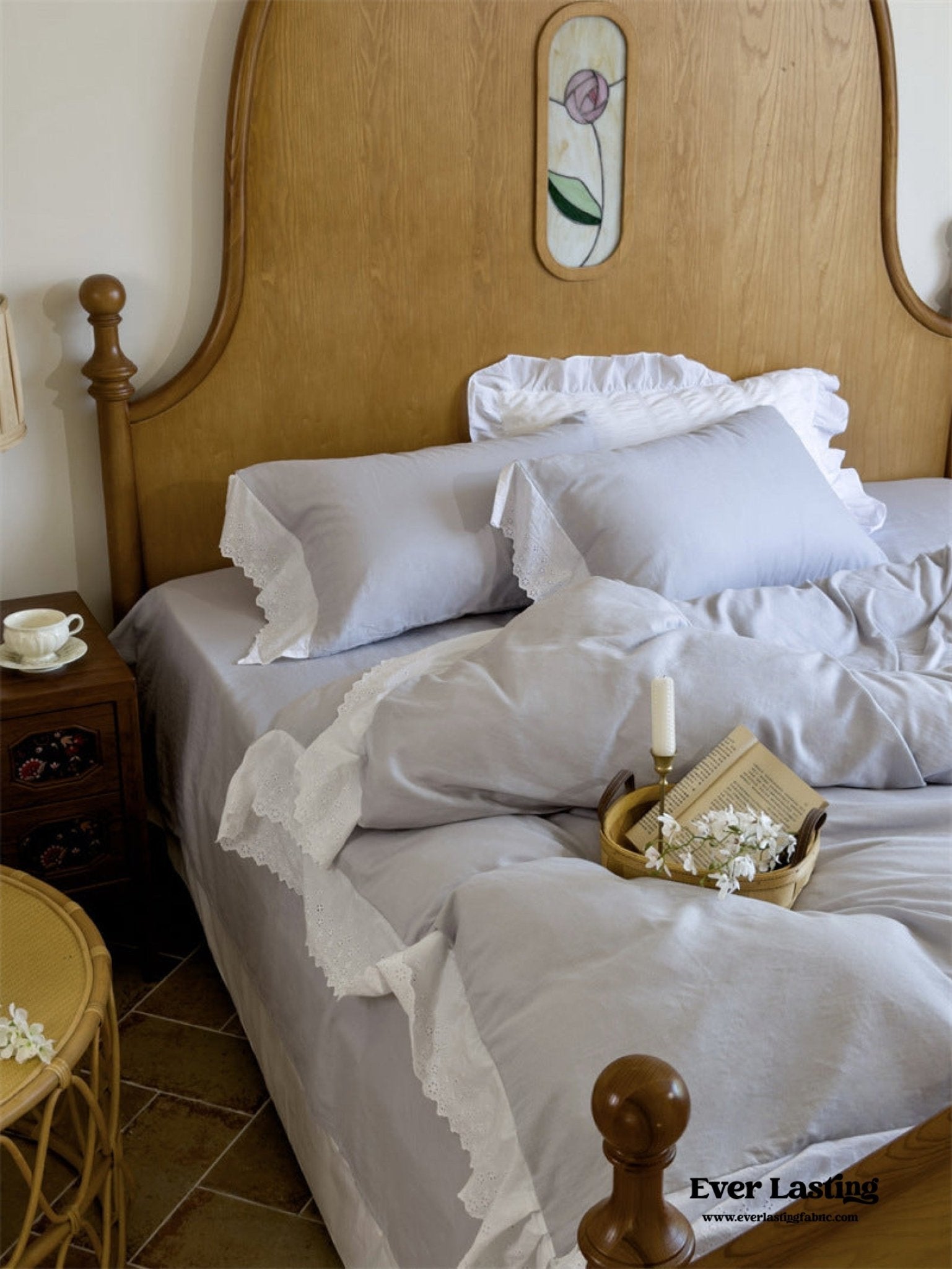 White Ruffle Lace Bedding Bundle - Ever Lasting