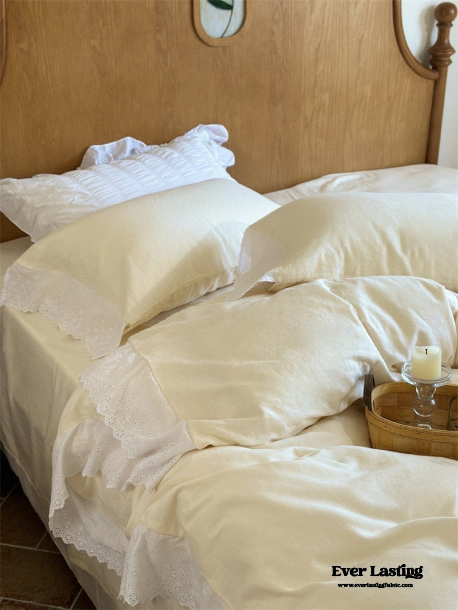 White Ruffle Lace Bedding Set / Purple - Ever Lasting