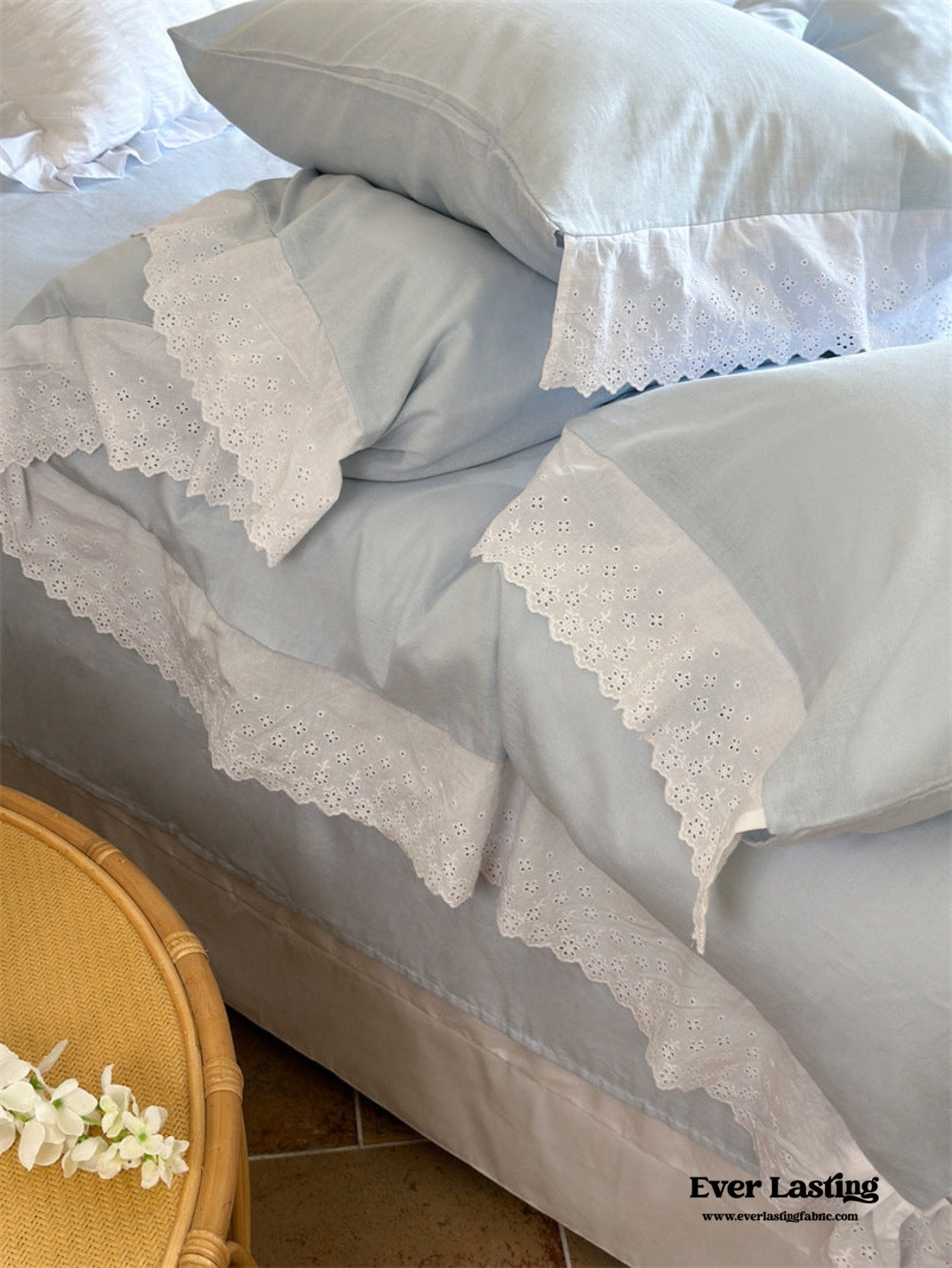 White Ruffle Lace Bedding Set / Yellow - Ever Lasting