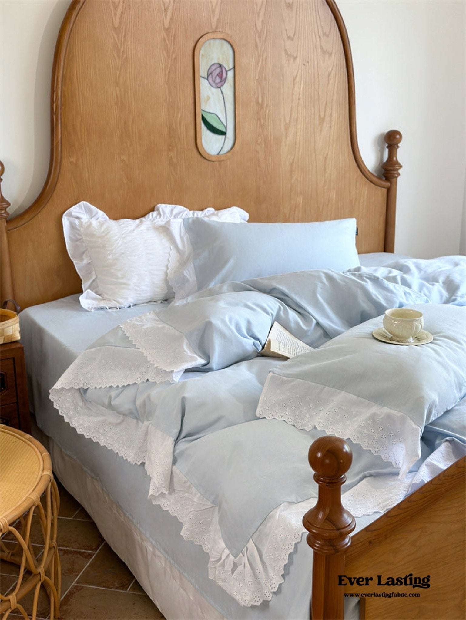 White Ruffle Lace Bedding Set / Yellow - Ever Lasting