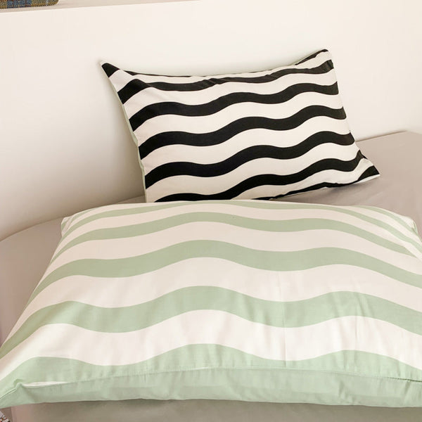 Y2K Pastel Wavy Striped Pillowcases (6 Styles) Green + Black